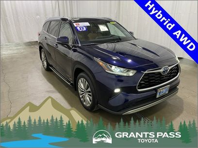 Certified 2022 Toyota Highlander Platinum
