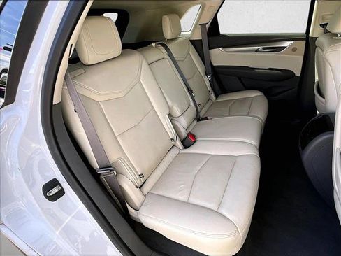 Used 2019 Cadillac XT5 Luxury AWD/4WD image 26