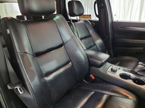 Used 2018 Jeep Grand Cherokee Limited image 53