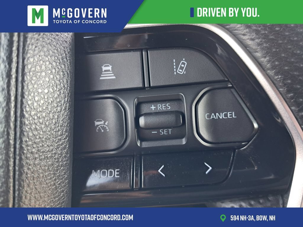 Used 2024 Toyota Tundra Platinum AWD/4WD image 26