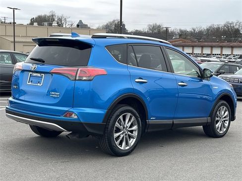 Used 2016 Toyota RAV4 Limited w/ Advanced Technology Package image 38