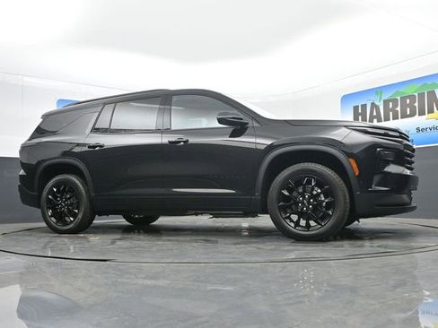 New 2026 Chevrolet Traverse LT w/ Enhanced Driving Package FWD image 23