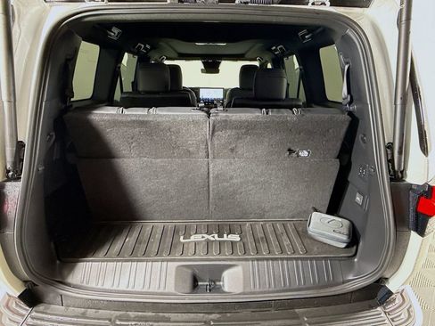 Certified 2025 Lexus GX 550 w/ Cold Area Package AWD/4WD image 27