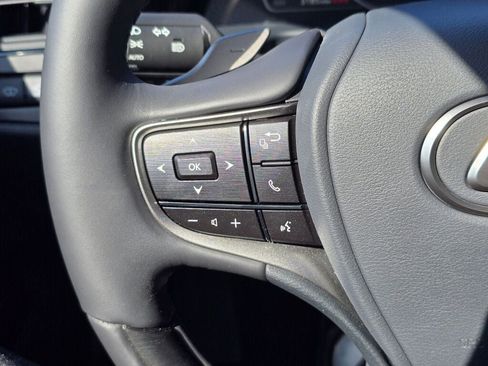 Used 2025 Lexus ES 350 w/ Accessory Package (Z1) FWD image 29