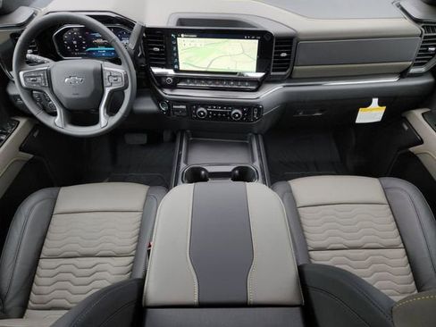 New 2026 Chevrolet Silverado 2500 ZR2 AWD/4WD image 23