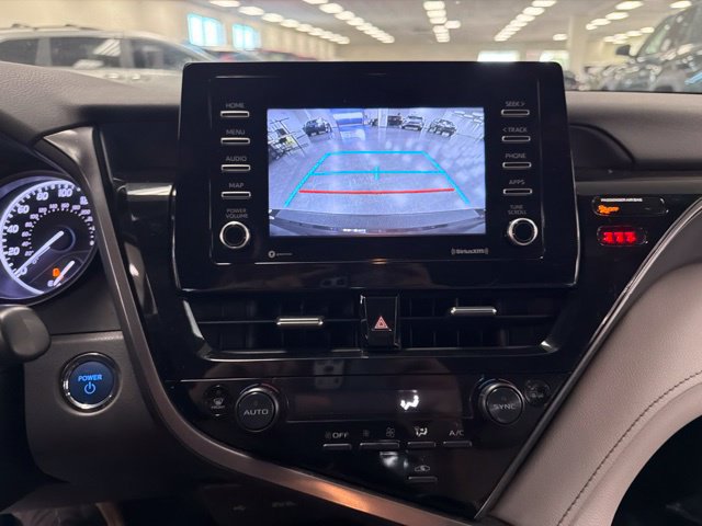 Used 2024 Toyota Camry SE FWD image 19