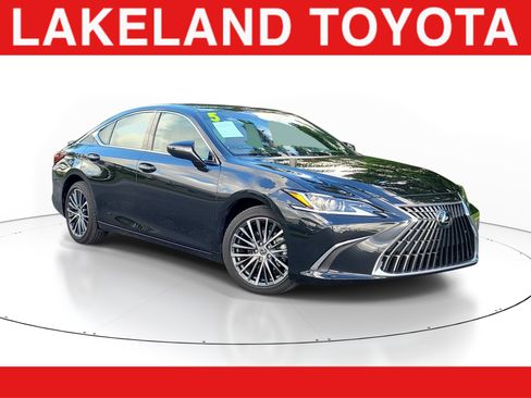 Used 2025 Lexus ES 300h w/ Premium Package FWD image 1