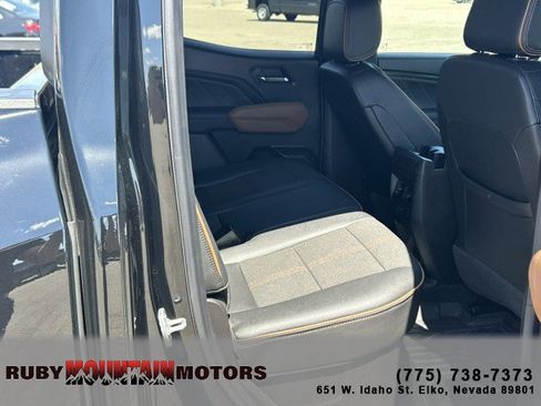 Used 2025 GMC Canyon AT4 AWD/4WD image 23