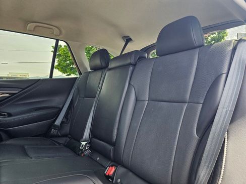 Used 2020 Subaru Outback Limited AWD/4WD image 22