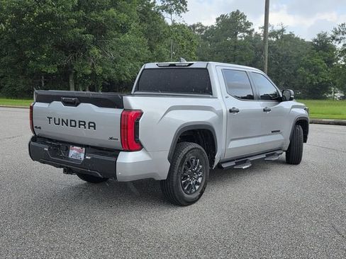Used 2024 Toyota Tundra SR5 w/ SR5 Convenience Package AWD/4WD image 5