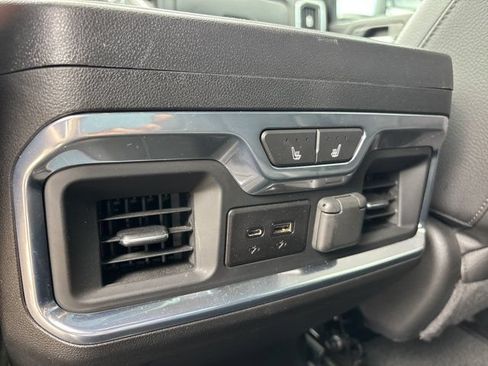 Used 2022 GMC Sierra 2500 Denali w/ Denali Ultimate Package AWD/4WD image 22