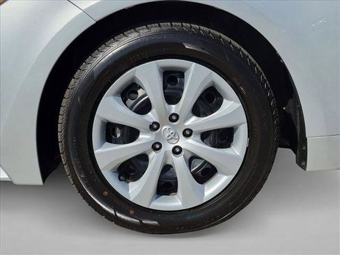 Used 2024 Toyota Corolla LE FWD image 23