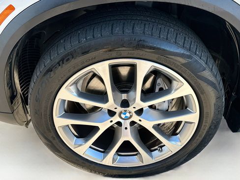 Certified 2024 BMW X5 sDrive40i image 34