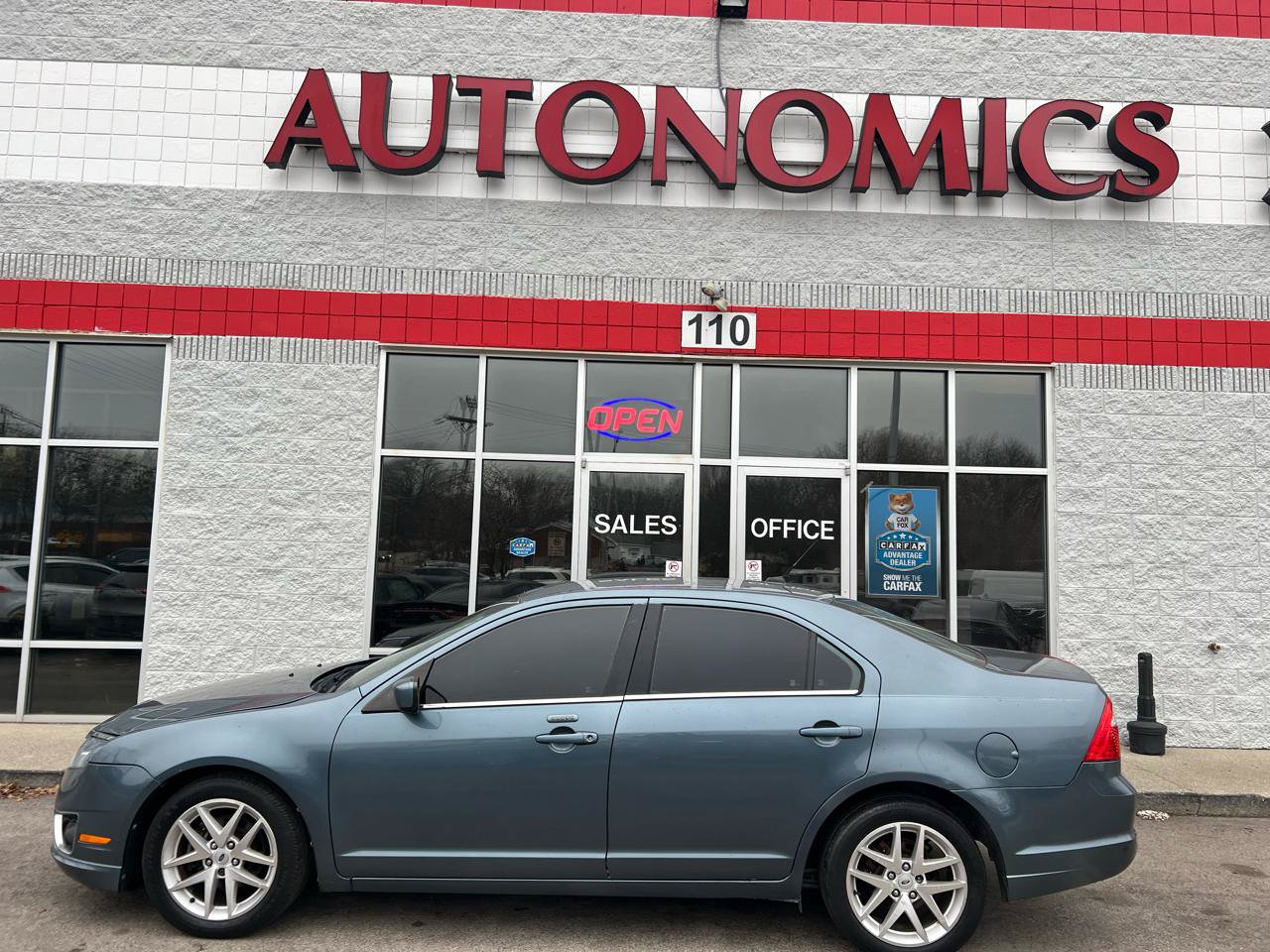 Used 2012 Ford Fusion SEL FWD image 3