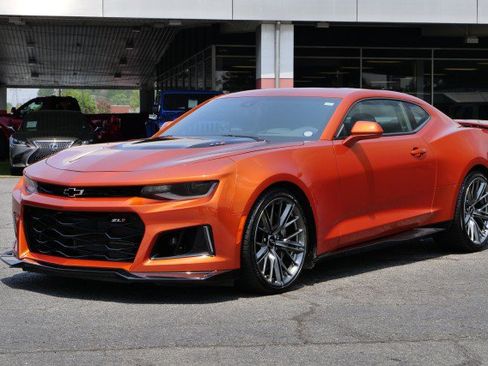 Used 2023 Chevrolet Camaro ZL1 RWD image 6