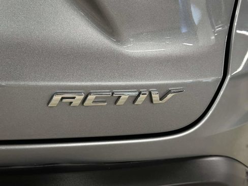 Used 2025 Chevrolet Trax ACTIV w/ Driver Confidence Package FWD image 12