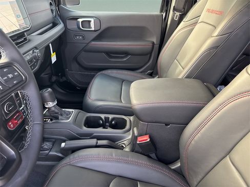 New 2026 Jeep Gladiator Rubicon image 18