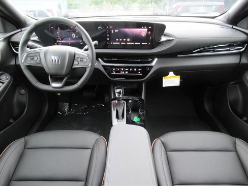 New 2025 Buick Envista Avenir image 12