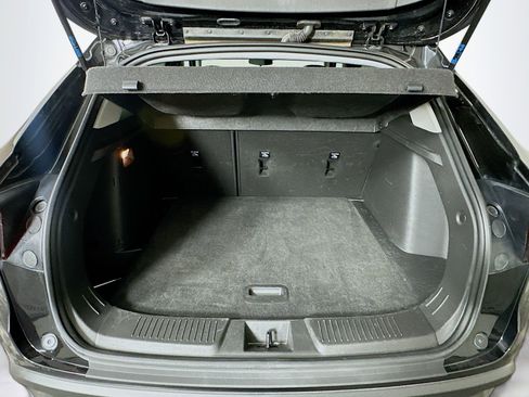 Used 2025 Chevrolet Trax LT image 25