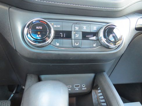 Certified 2023 Chevrolet TrailBlazer ACTIV w/ Convenience Package FWD image 22