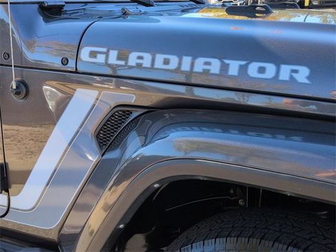 Certified 2021 Jeep Gladiator Sport image 12