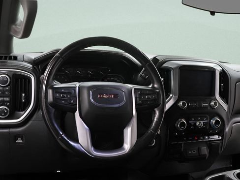 Used 2021 GMC Sierra 1500 Elevation w/ LPO, Elevation Black Package AWD/4WD image 9