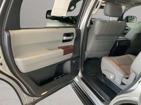 Used 2013 Toyota Sequoia Platinum AWD/4WD image 26