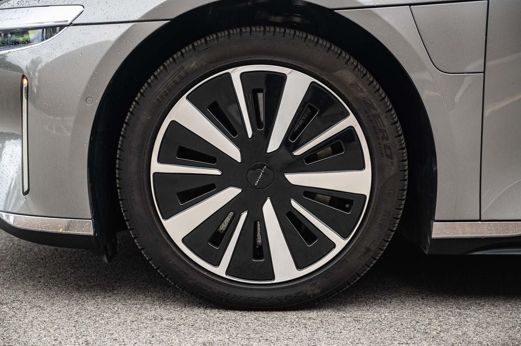 Used 2025 Lucid Air Touring AWD/4WD image 13