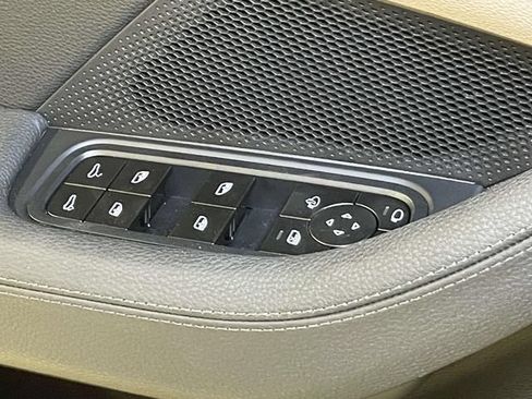 New 2026 Porsche Panamera 4 AWD/4WD image 36