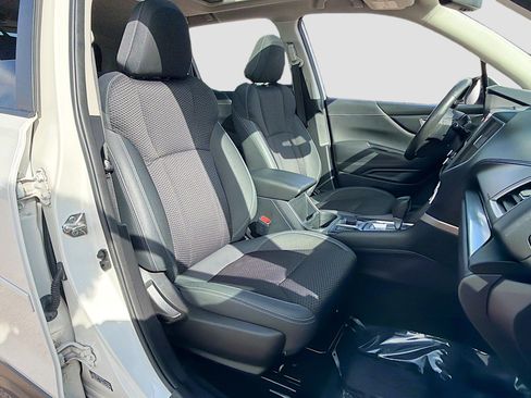 Used 2022 Subaru Forester Premium AWD/4WD image 33