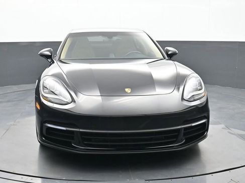 Certified 2020 Porsche Panamera image 26