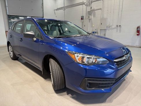 Used 2023 Subaru Impreza 2.0i image 3