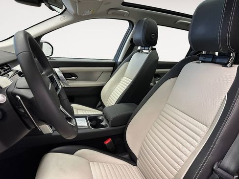 Used 2023 Land Rover Discovery Sport S R-Dynamic AWD/4WD image 6