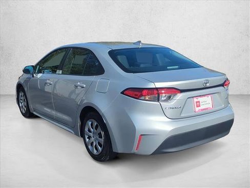 Certified 2025 Toyota Corolla LE image 8