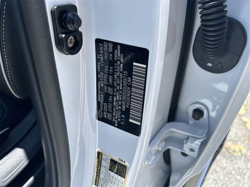 New 2025 Hyundai Venue Limited image 32