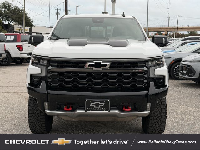 Used 2026 Chevrolet Silverado 1500 ZR2 AWD/4WD image 8