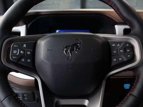 Used 2024 Ford Bronco Heritage Edition AWD/4WD image 49