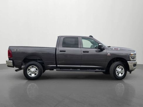 New 2026 RAM 2500 Tradesman AWD/4WD image 7