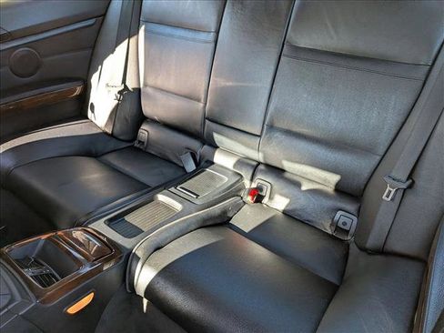 Used 2012 BMW 335i Coupe image 17