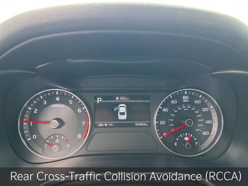 Certified 2022 Kia Forte LXS w/ LXS Technology Package image 11