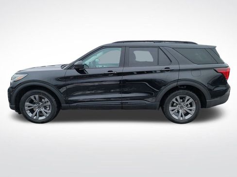 New 2026 Ford Explorer Active w/ Active Comfort Package AWD/4WD image 2