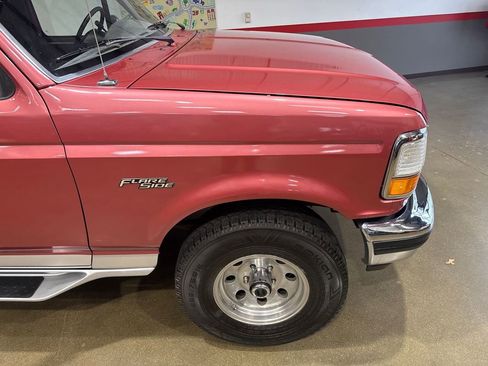 Used 1992 Ford F150 4x4 Regular Cab image 33