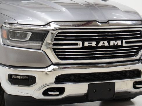 Used 2020 RAM 1500 Laramie AWD/4WD image 9