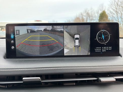 Used 2024 Genesis GV70 3.5T Sport w/ Sport Advanced Package image 36