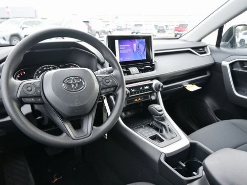 New 2025 Toyota RAV4 LE image 18