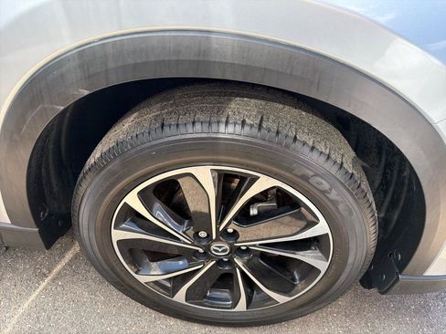 Used 2023 MAZDA CX-5 AWD 2.5 S w/ Premium Plus Pkg image 4