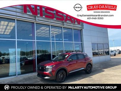 New 2027 Nissan Kicks SR w/ Cold Weather Package