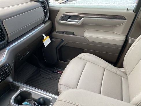 New 2026 Chevrolet Silverado 1500 LTZ image 16