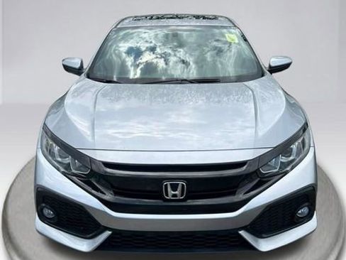 Used 2018 Honda Civic EX image 2