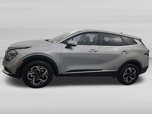 Used 2025 Kia Sportage LX AWD/4WD image 7